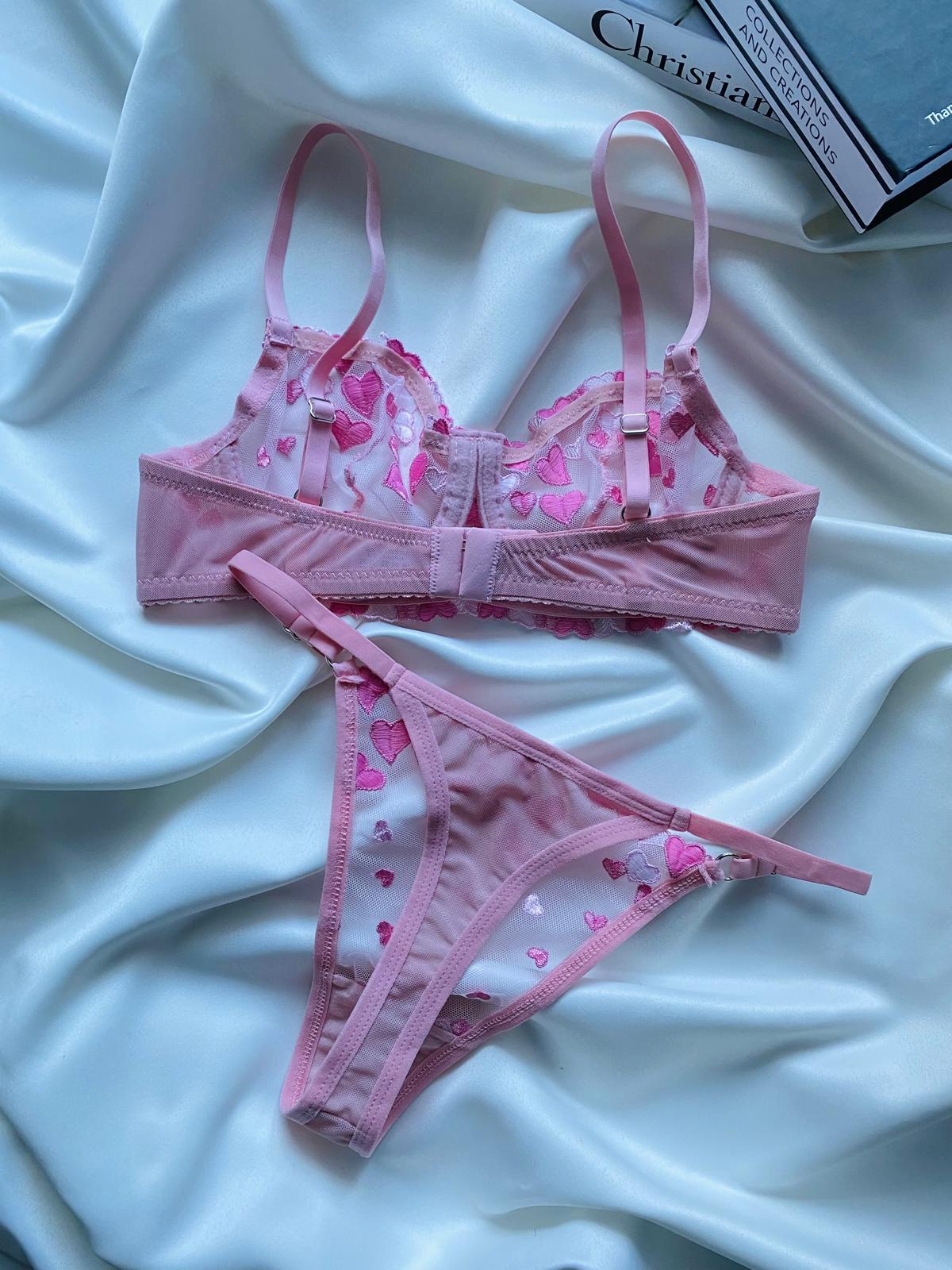 Pinkie Tanga