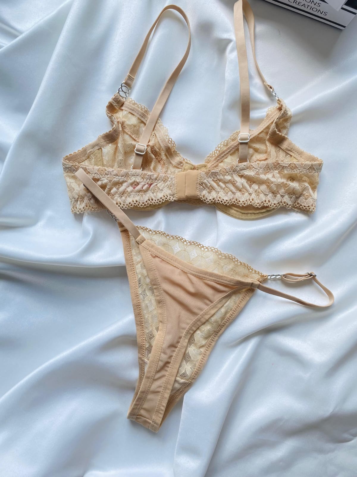 Mia Nude Tanga